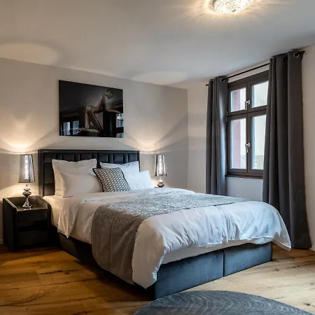 Lägenhet Suite Home Apartments