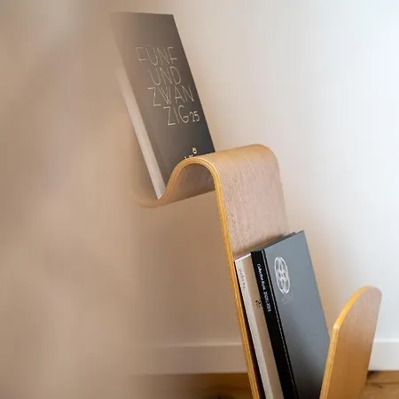 아파트 Suite Home Apartments