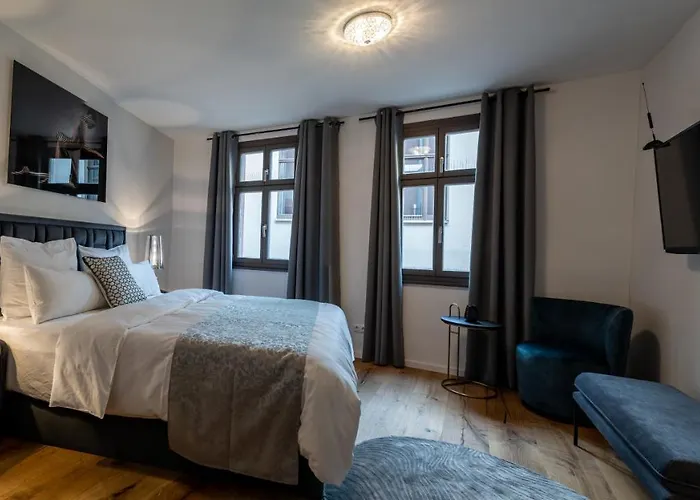 Suite Home Apartments * فايمر