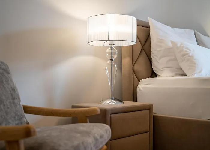 Suite Home Apartments شقة *