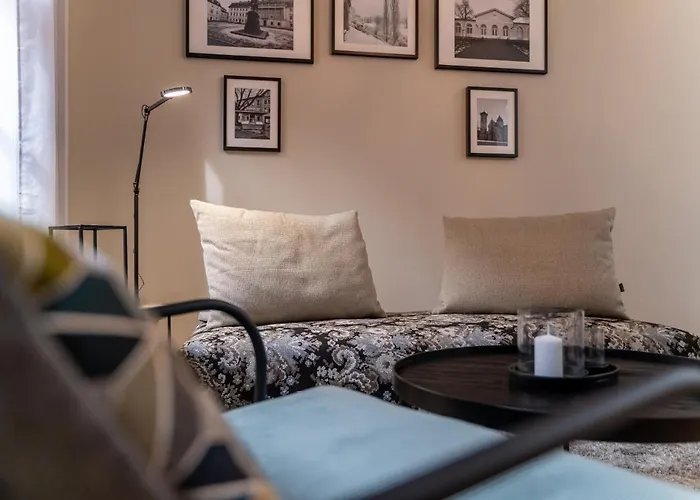 Suite Home Apartments *