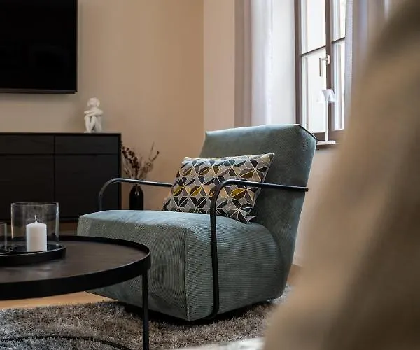 アパート Suite Home Apartments *