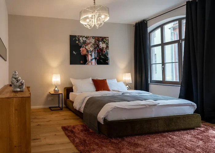 Suite Home Apartments アパート