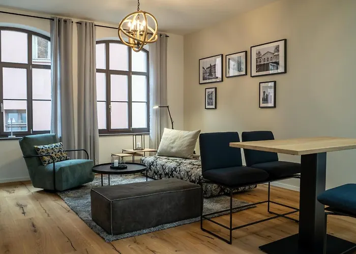 Suite Home Apartments شقة *