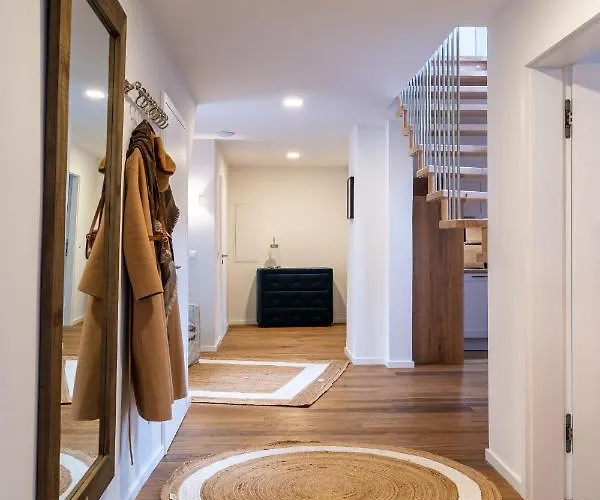 Suite Home Apartments *