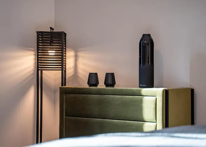 Suite Home Apartments شقة *