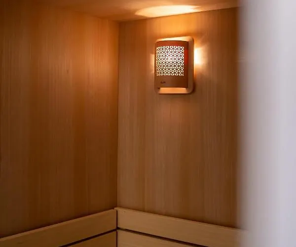 Suite Home Apartments شقة